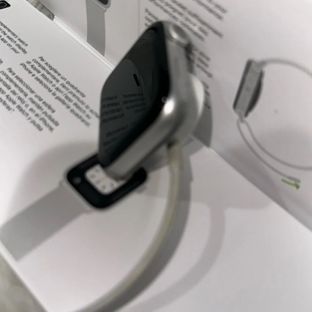 Apple Watch series 6 silver aluminum case 44mm